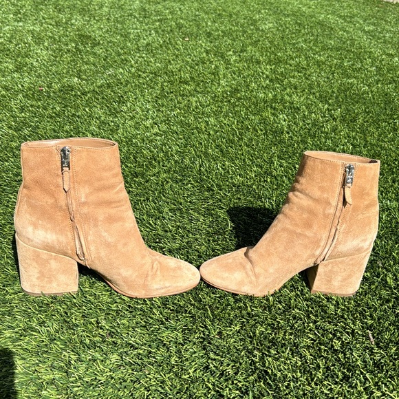 Women’s Sam Edelman 7.5 Fawn Boot in Warm Oat - Picture 5 of 8